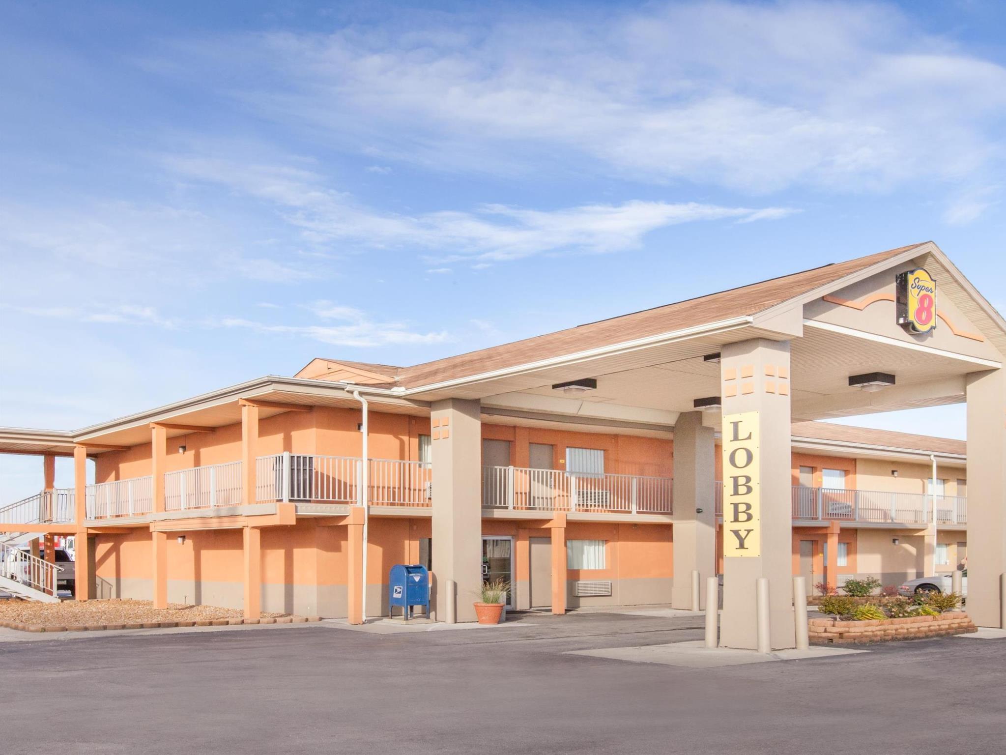 Hotel Super 8 By Wyndham Millbury/Toledo Exterior foto