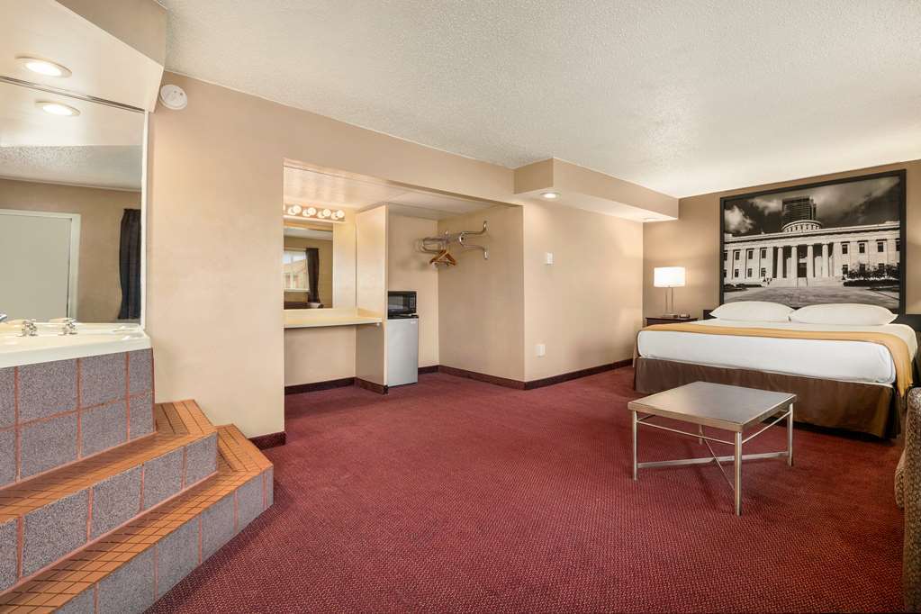 Hotel Super 8 By Wyndham Millbury/Toledo Zimmer foto